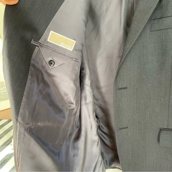 Michael Michael Kors Two Button 100% Wool Blazer/‎ Sport Jacket Size: 44R